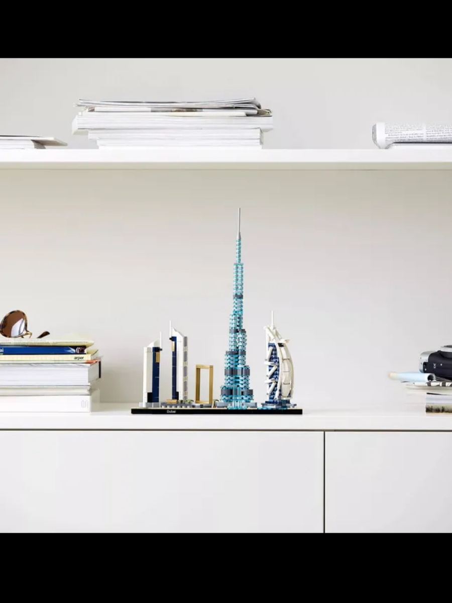 ����������� LEGO 21052 - ���� �����