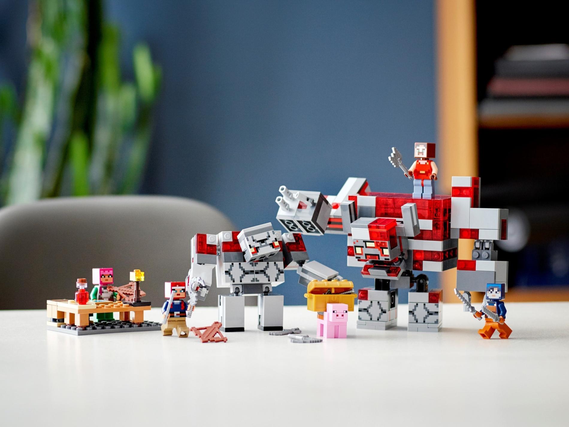 ����������� LEGO 21163 - ���� Minecraft ����� �� ������� ����