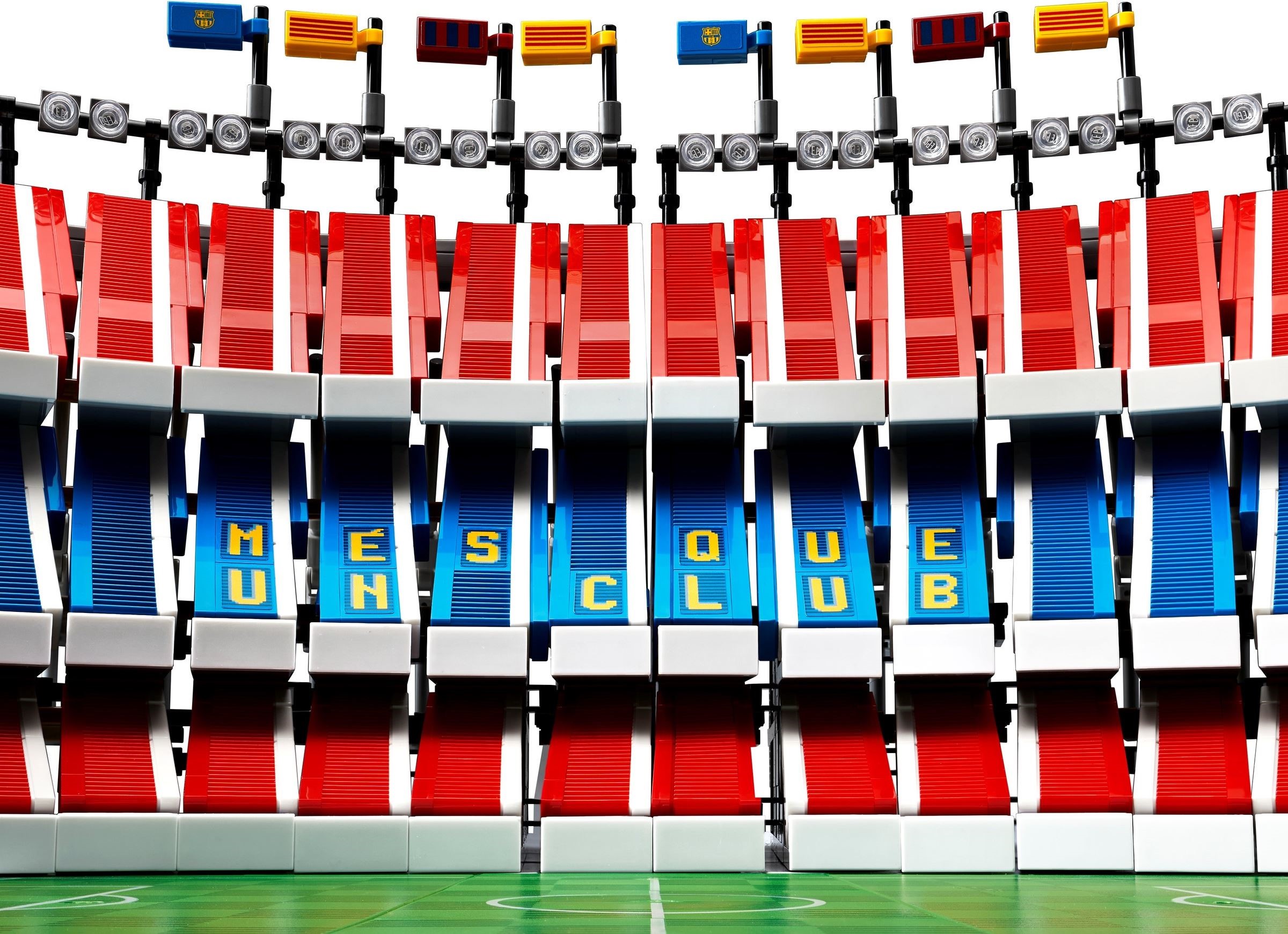 ����������� LEGO 10284 ������� Camp Nou  FC Barcelona