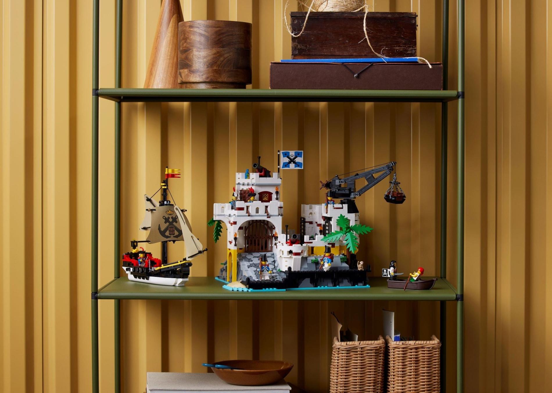 ����������� LEGO 10320 �������� ���������