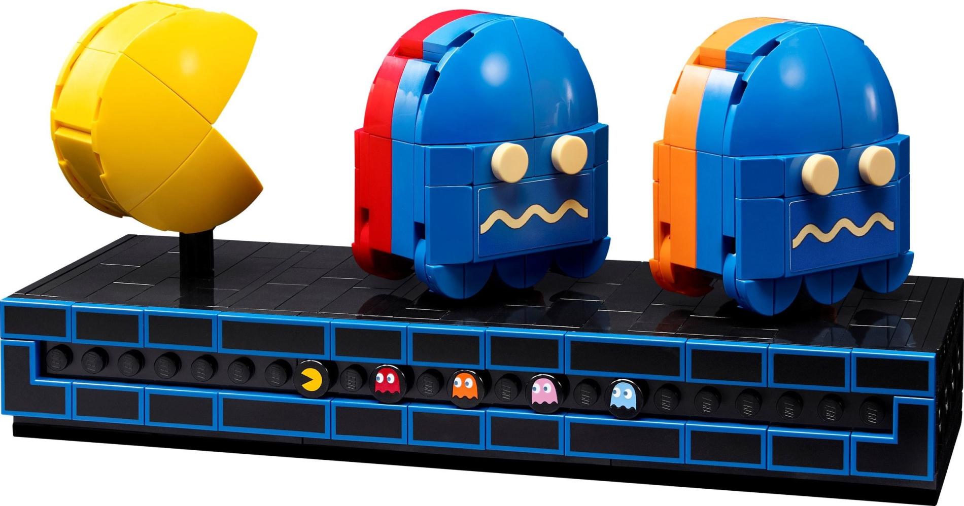 ����������� LEGO 10323 �������� ���� Pac-Man
