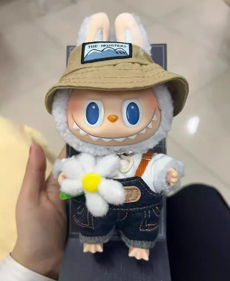 �������-������ ������ Pop Mart �������� Labubu Fall in Wild ��������������, 1 �����