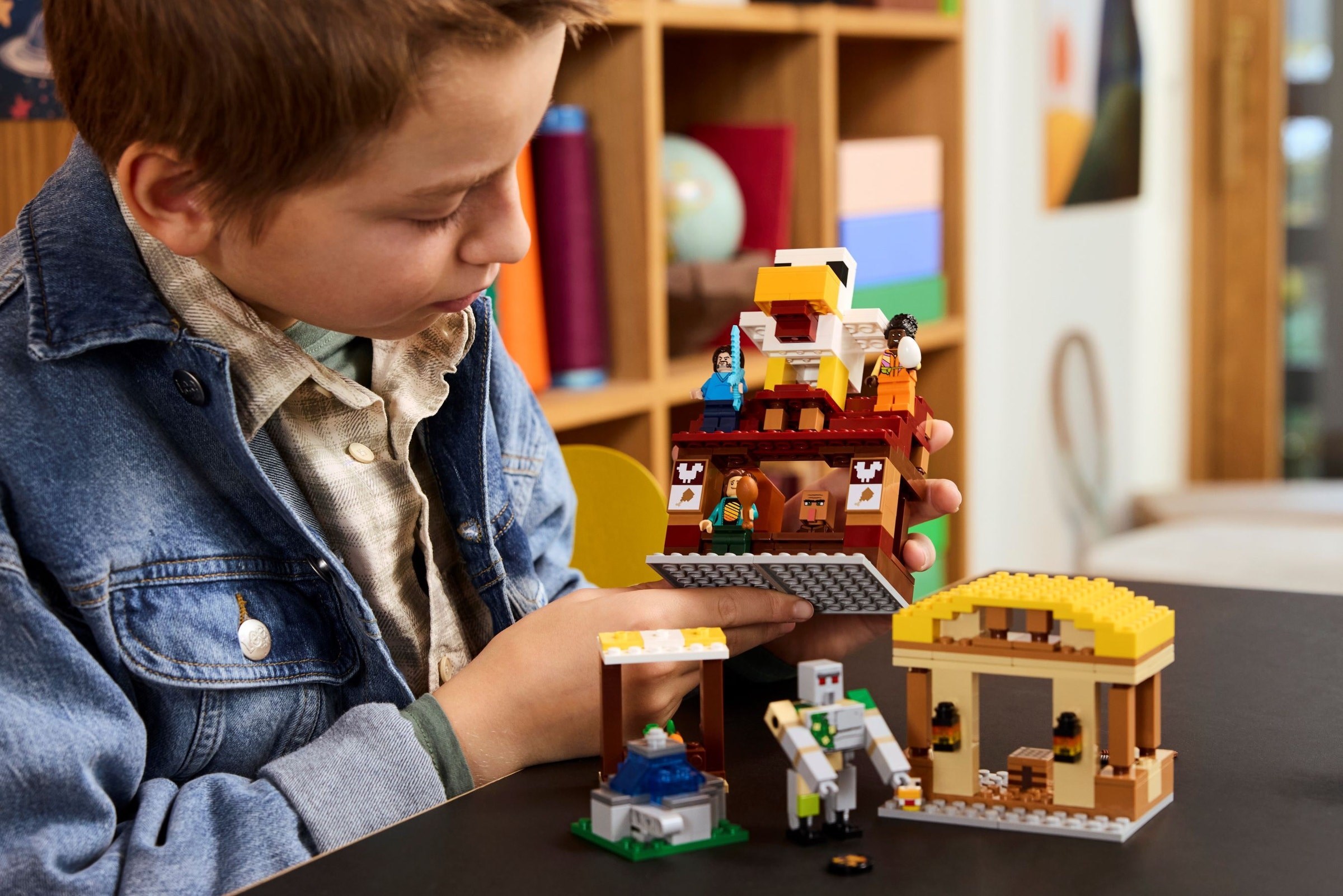 ����������� LEGO 21273 - ���� ��������� �� �������