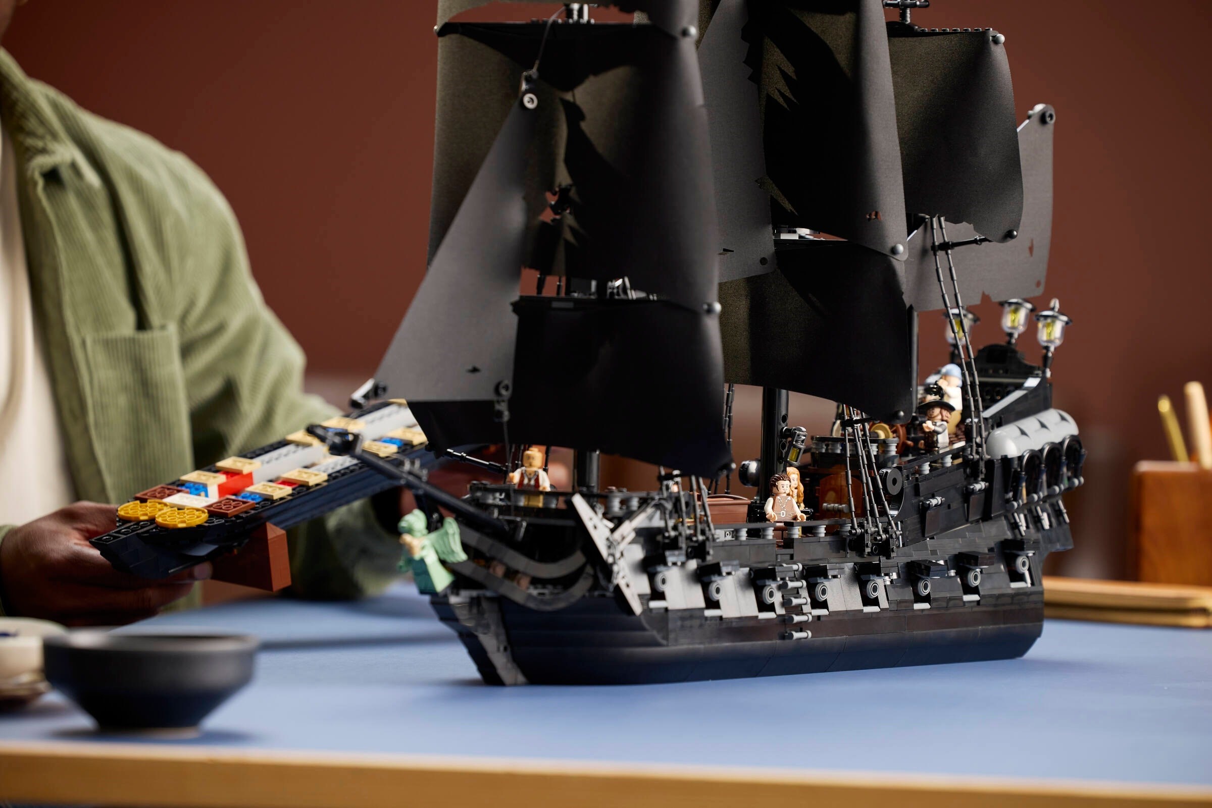 ����������� LEGO 10365 - ���� ��������� ������� �������� ����� ������� ������ ���������