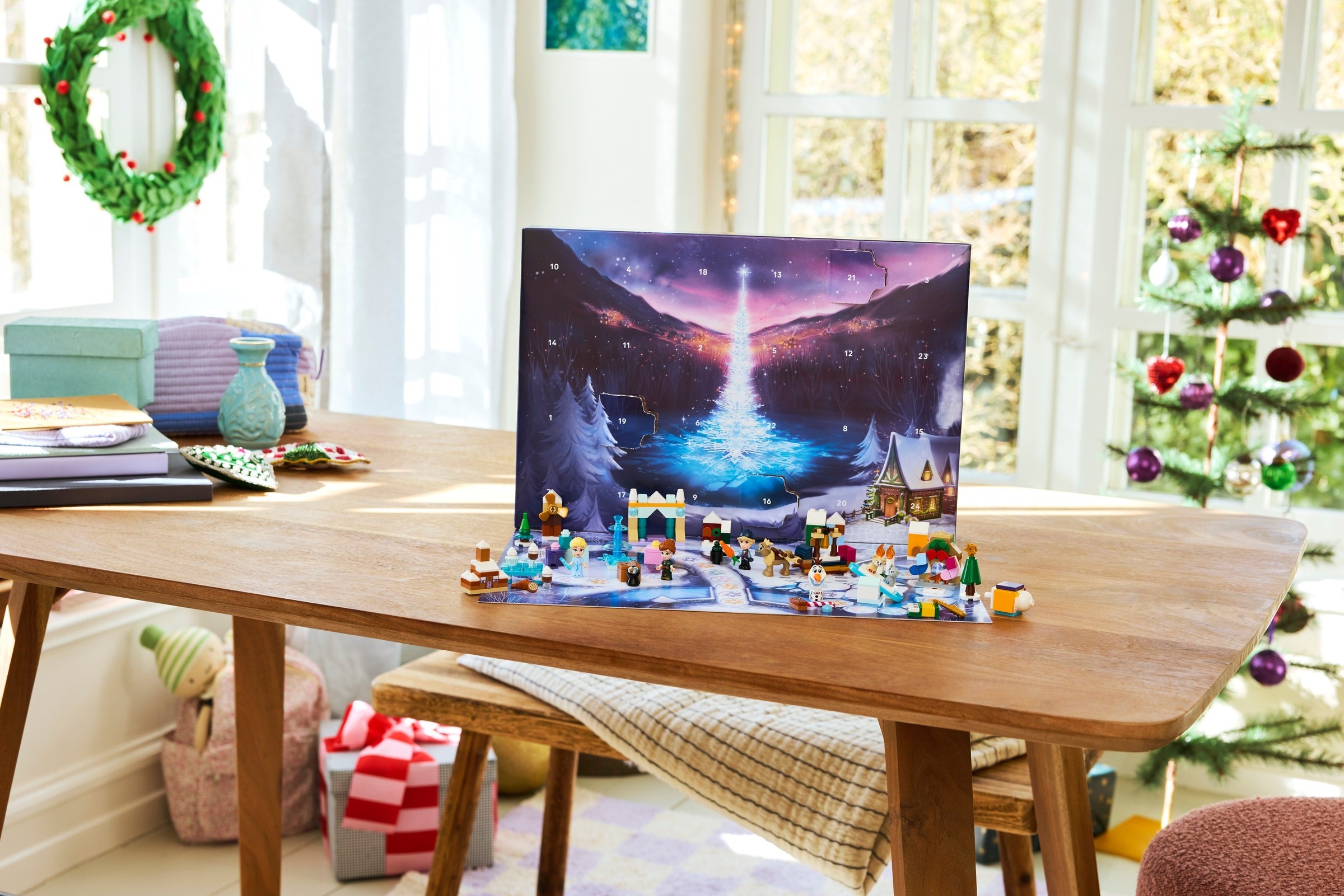 ����������� LEGO 43273 - ���� ���������� ��������� Disney 2025-2026