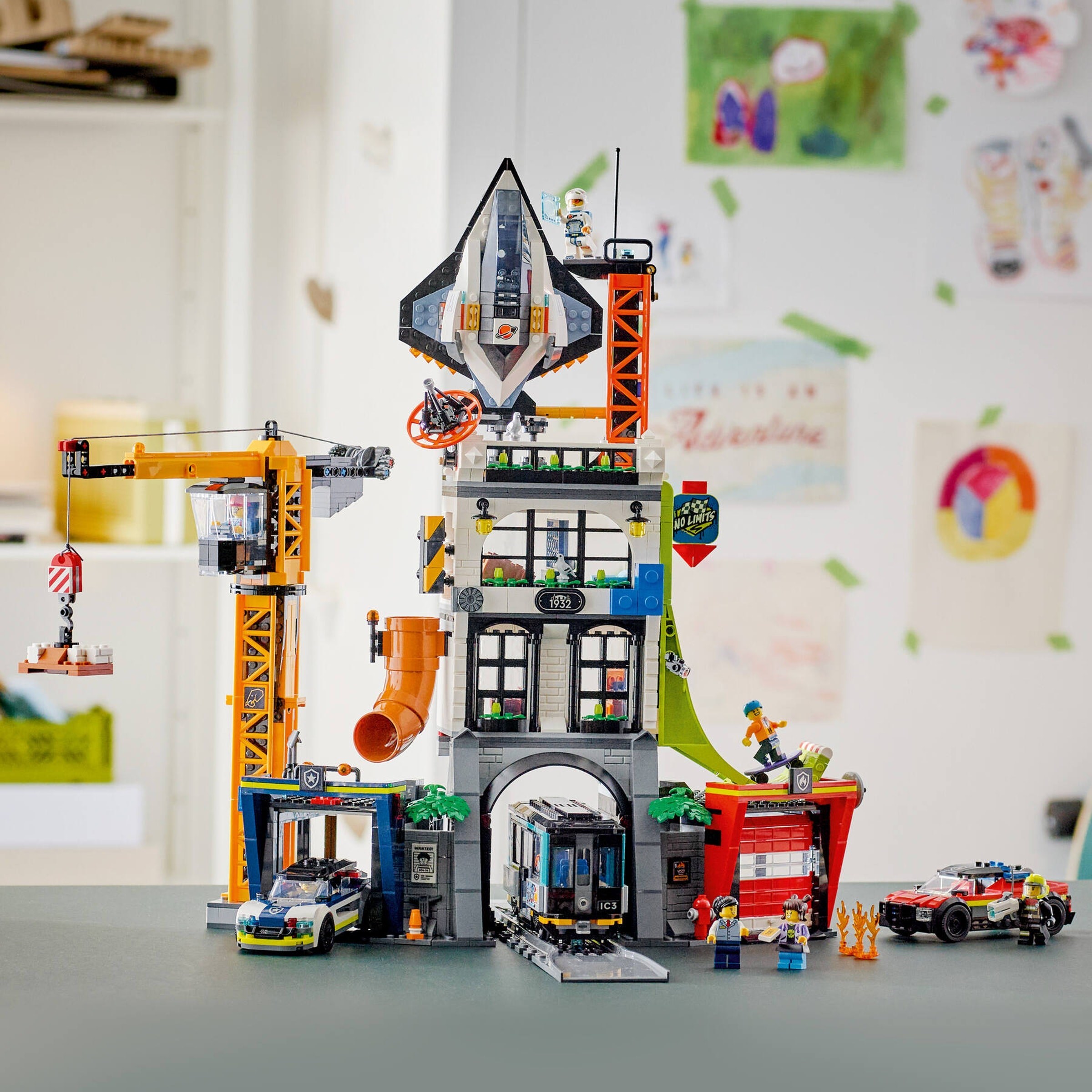 ����������� LEGO 60473 - ���� ��������� �����, 1941 ������