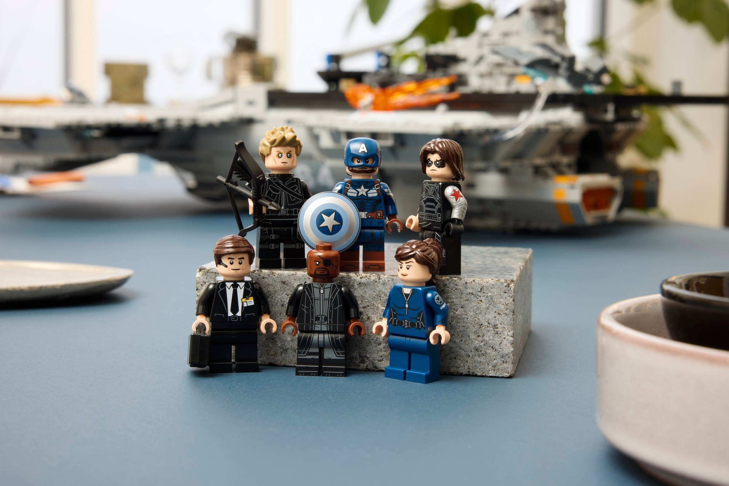 ����������� LEGO 76354 - ���� �������������� ����������� SHIELD, 3057 �������