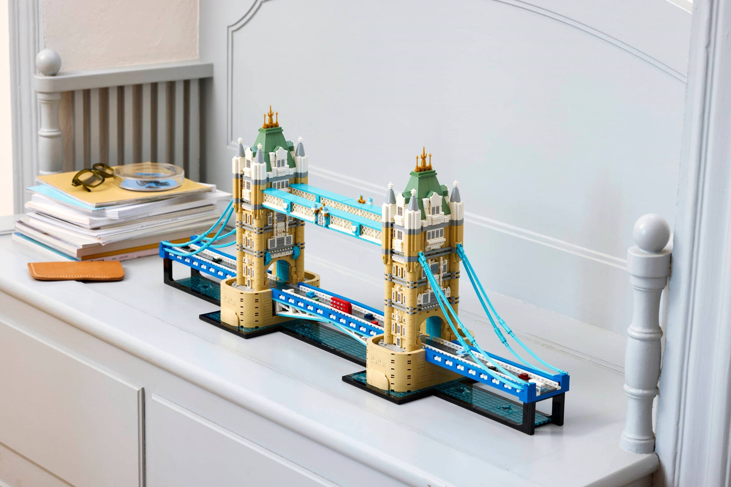 ����������� LEGO 21067 - ���� ��������� ����