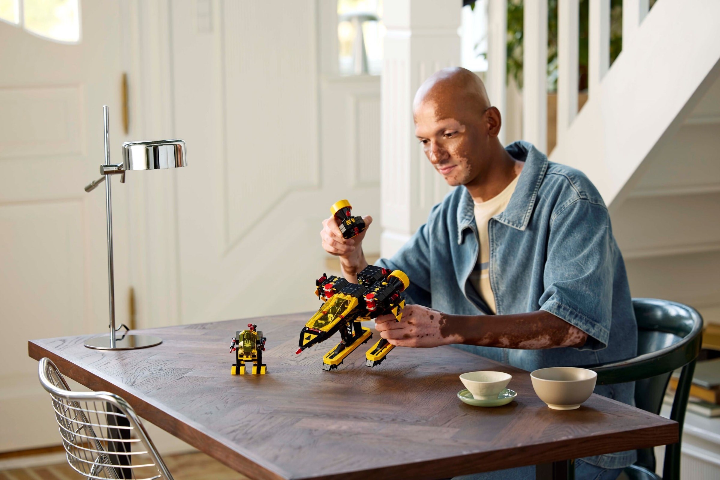 ����������� LEGO 10355 - ���� �������� ������� Blacktron Renegade, 1151 ������